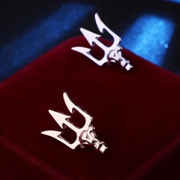 Trident Brooch Metal Lapel Pin Men's Suit Collar Pin Shirt Accessory Men’s Gift - Picture 2 of 6